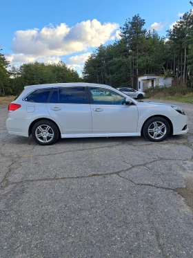 Subaru Legacy 2.5 Газ, снимка 5