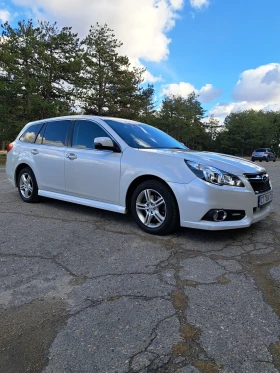 Subaru Legacy 2.5 Газ, снимка 6