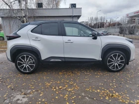 Toyota Yaris Cross 1.5HYBRID/130 КС /GR SPORT/ АВТОМАТИК /ГАРАНЦИЯ , снимка 4