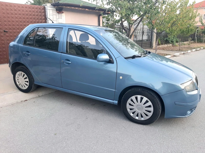 Skoda Fabia 1.2i.75k. + КЛИМА. БЕНЗИН. ТОП. 2005., снимка 5 - Автомобили и джипове - 47359971