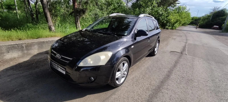 Kia Ceed, снимка 2 - Автомобили и джипове - 47540164