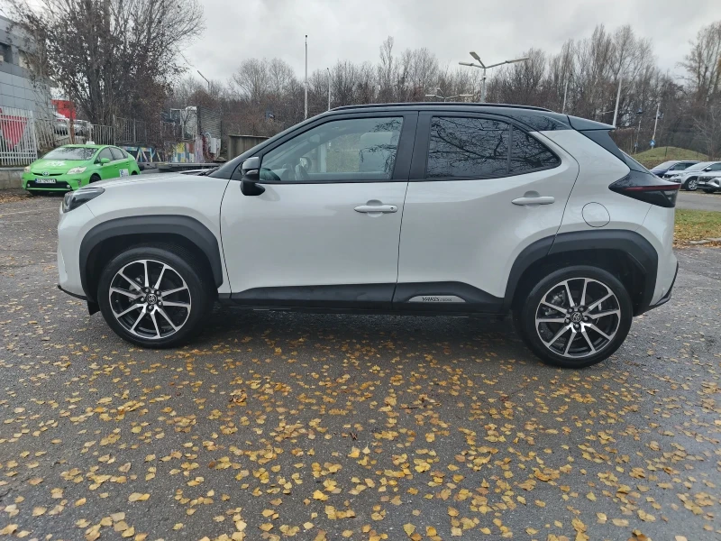 Toyota Yaris Cross 1.5HYBRID/130 КС /GR SPORT/ АВТОМАТИК /ГАРАНЦИЯ , снимка 8 - Автомобили и джипове - 48195212