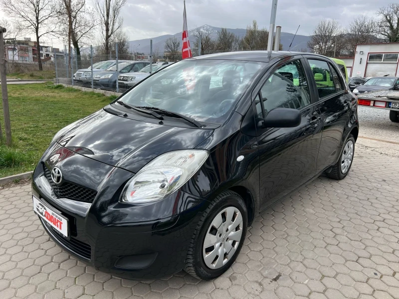 Toyota Yaris 1.3VVT-i, снимка 1 - Автомобили и джипове - 49513082