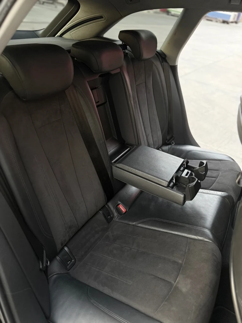 Audi A4 B9 Avant 2.0 TDI 190 к.с, снимка 14 - Автомобили и джипове - 52276012