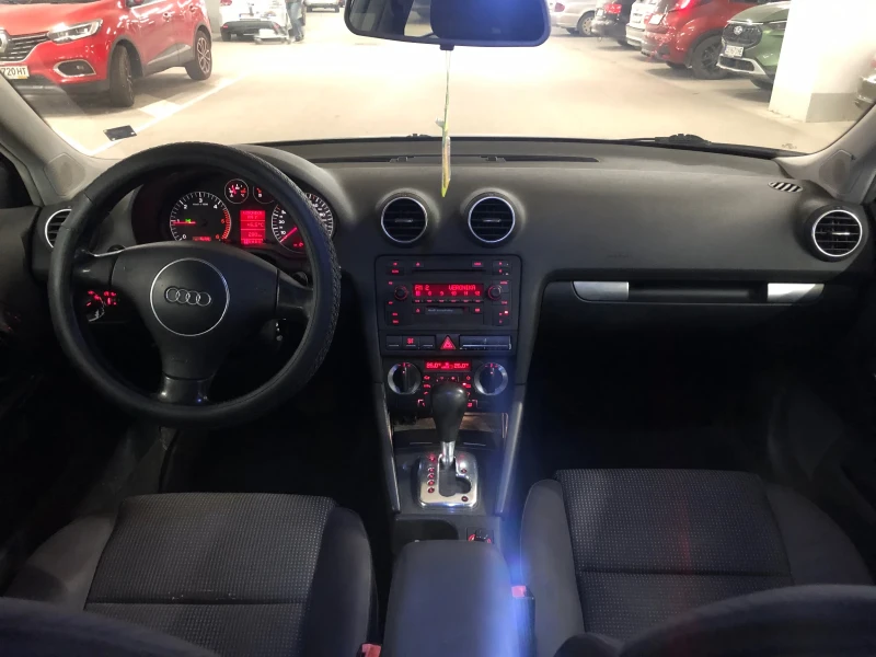 Audi A3 2.0TDI АВТОМАТИК, снимка 8 - Автомобили и джипове - 52775883