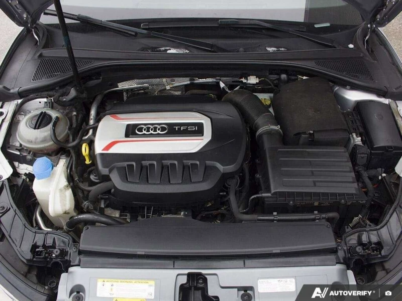 Audi S3 * quattro Premium * CARFAX * БЕЗ ПЪРВОНАЧАЛНА ВНОС, снимка 7 - Автомобили и джипове - 53066121