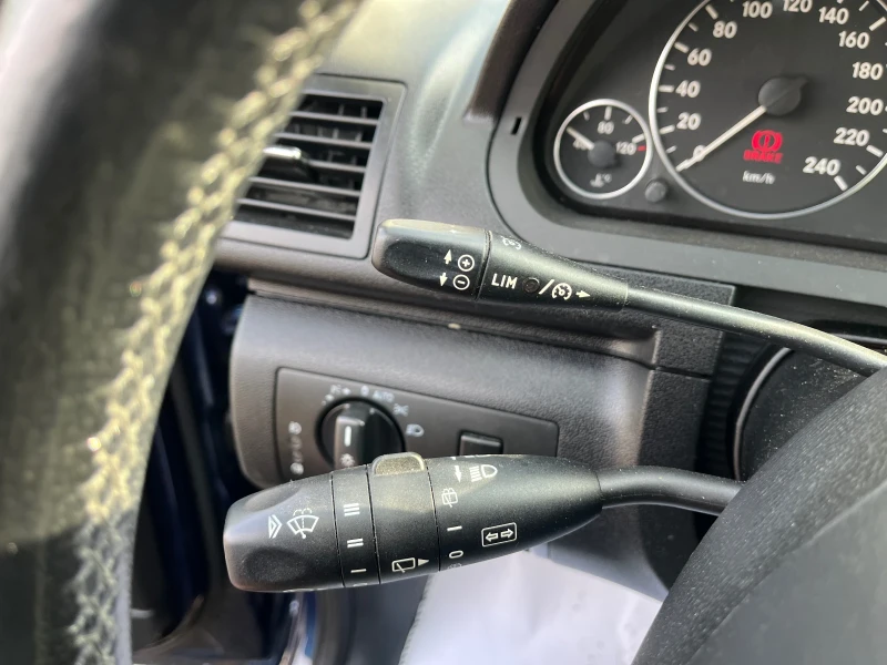 Mercedes-Benz A 200, снимка 14 - Автомобили и джипове - 53198066