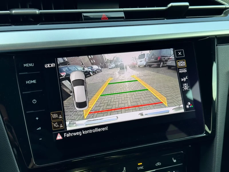 VW Arteon 2.0TDI/200HP/R-LINE/CAM/DSG/MASSAGE/LED/896v, снимка 15 - Автомобили и джипове - 53342217