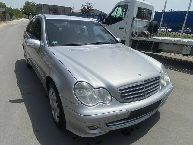 Mercedes-Benz C 180 KOMPRESSOR-FACELIFT-180х.кмРЕАЛНИ - изображение 6