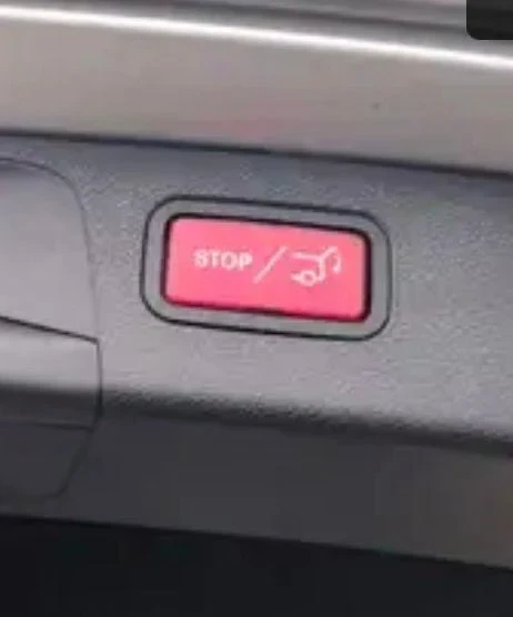 Mercedes-Benz E 220 SW 4Matic Auto Premium Plus All-Terrain, снимка 14 - Автомобили и джипове - 54058994