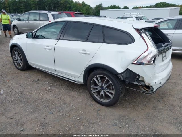 Volvo V60 T5* AWD* ОПЦИЯ ЗА ЛИЗИНГ, снимка 3 - Автомобили и джипове - 56310526