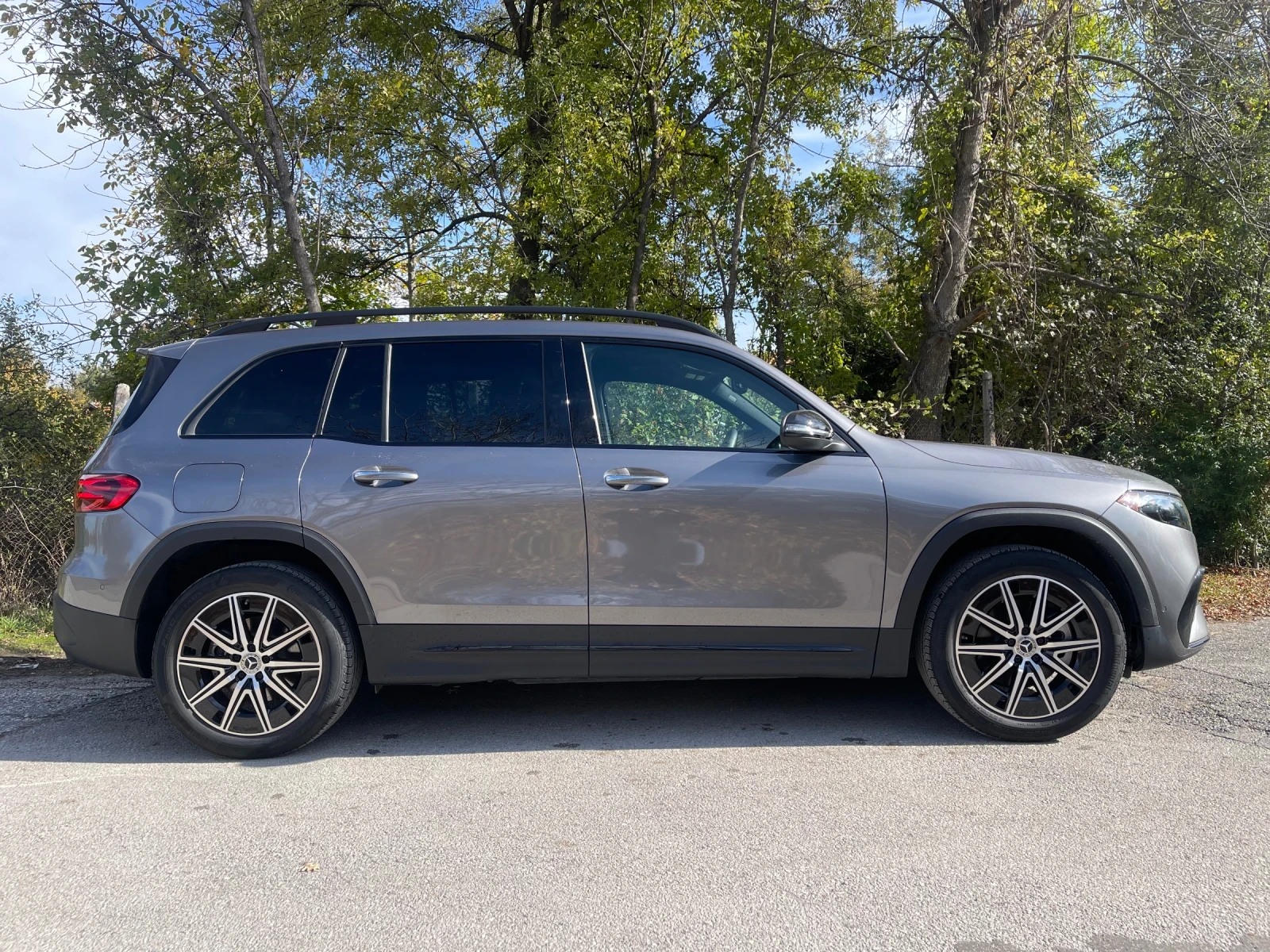 Mercedes-Benz EQB 300 4 MATIC AMG , снимка 1