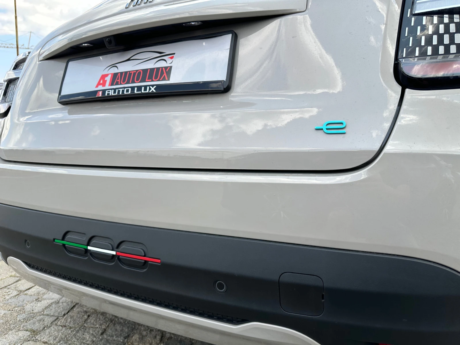 Fiat 600 e/LaPrima/PDC/Massage/Kamera | Mobile.bg � ����������� 15