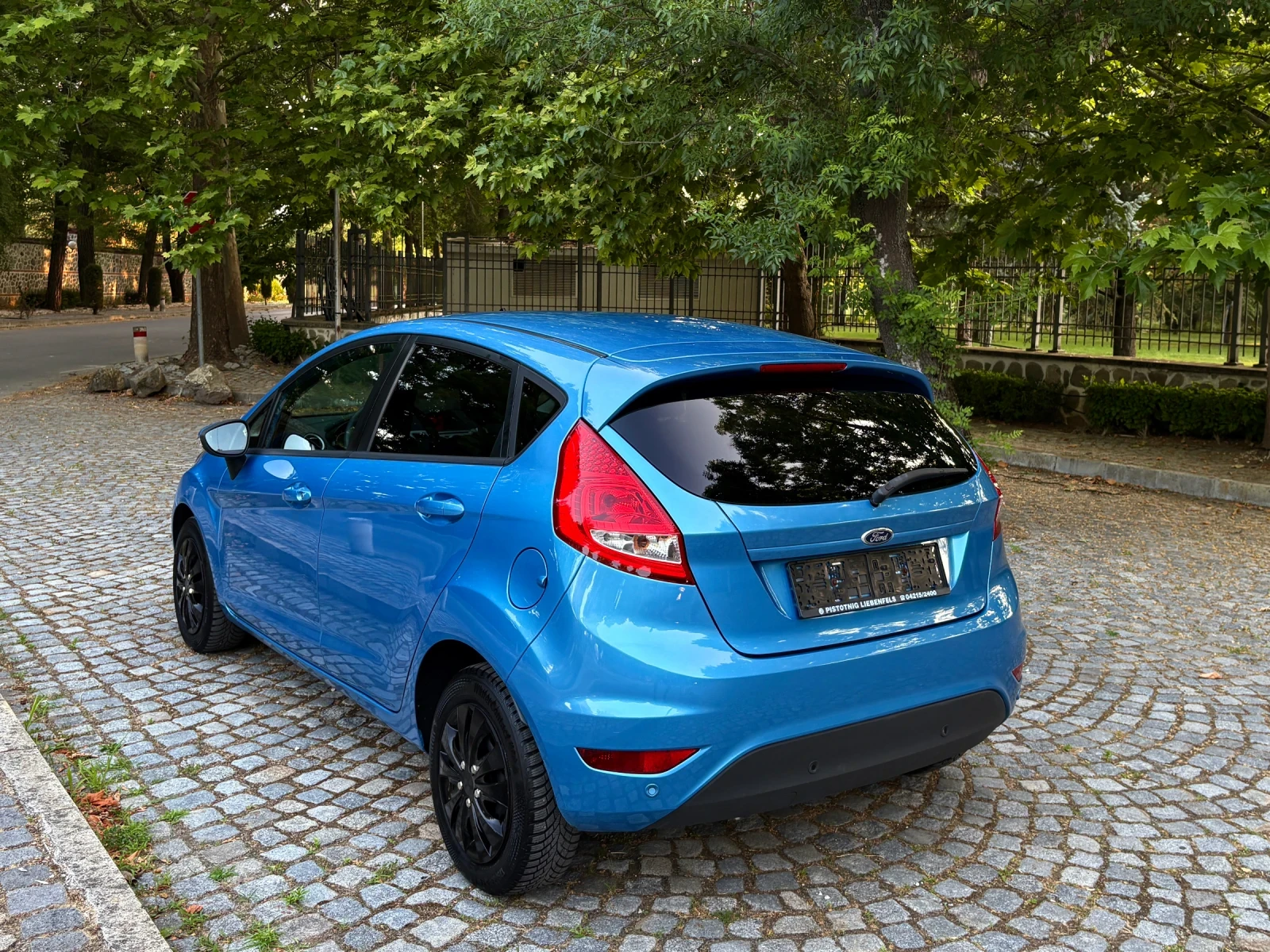 Ford Fiesta 1.25i GHIA* 170 000км*  - изображение 3