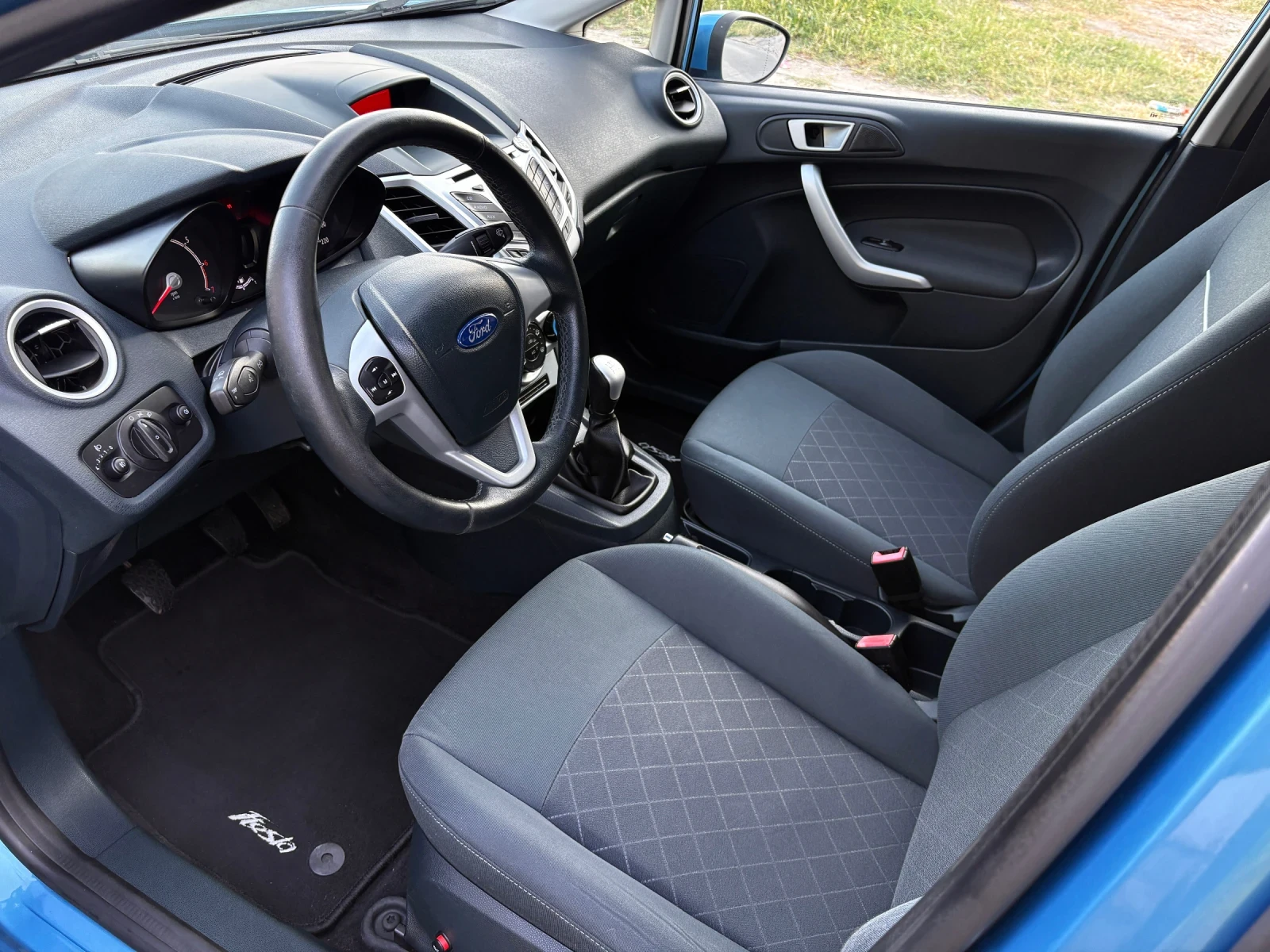 Ford Fiesta 1.25i GHIA* 170 000км*  - изображение 7