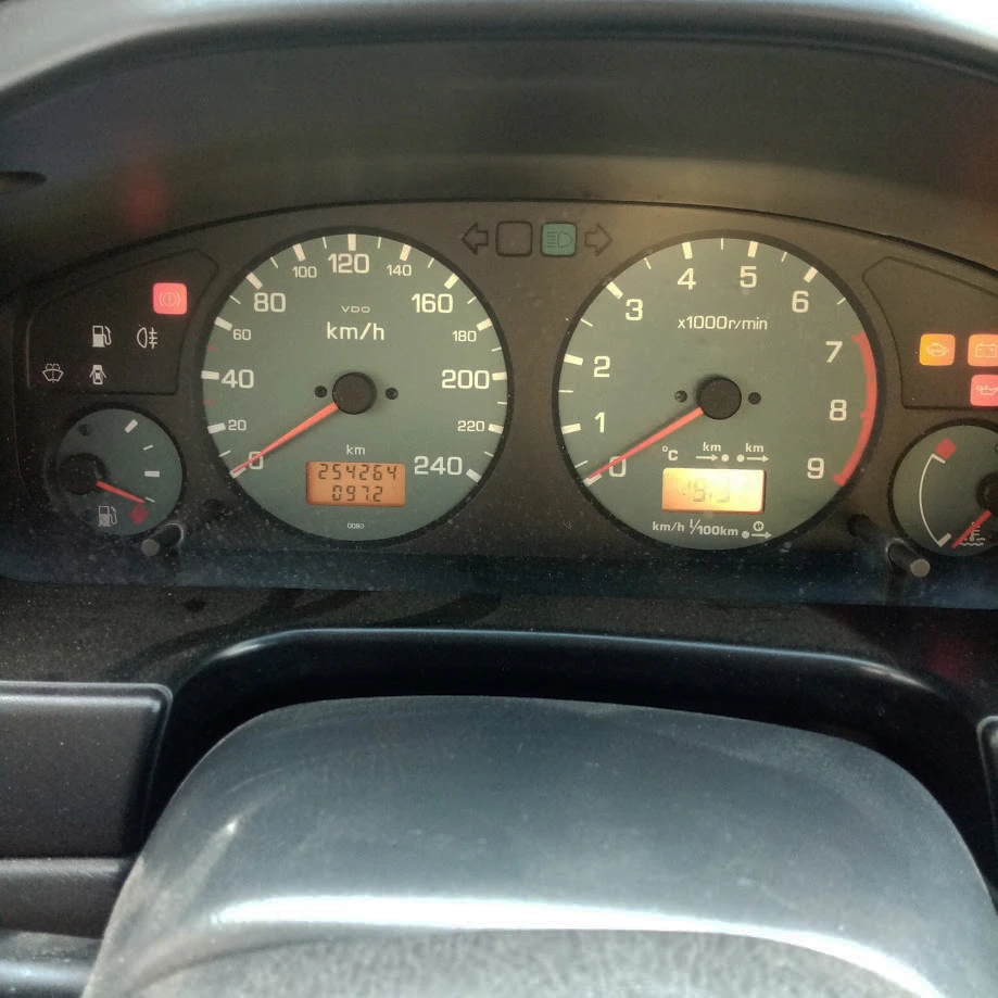Nissan Primera P11 - изображение 10