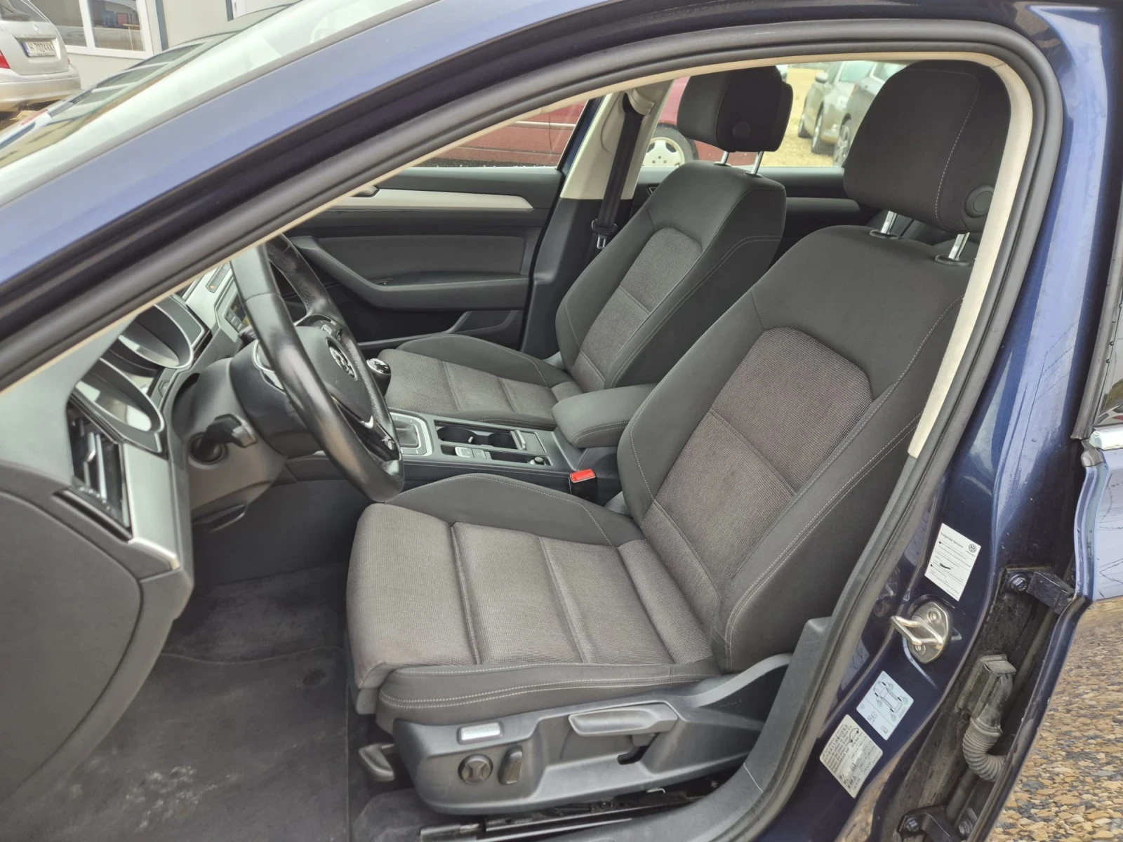 VW Passat 1.6 TDI - изображение 6