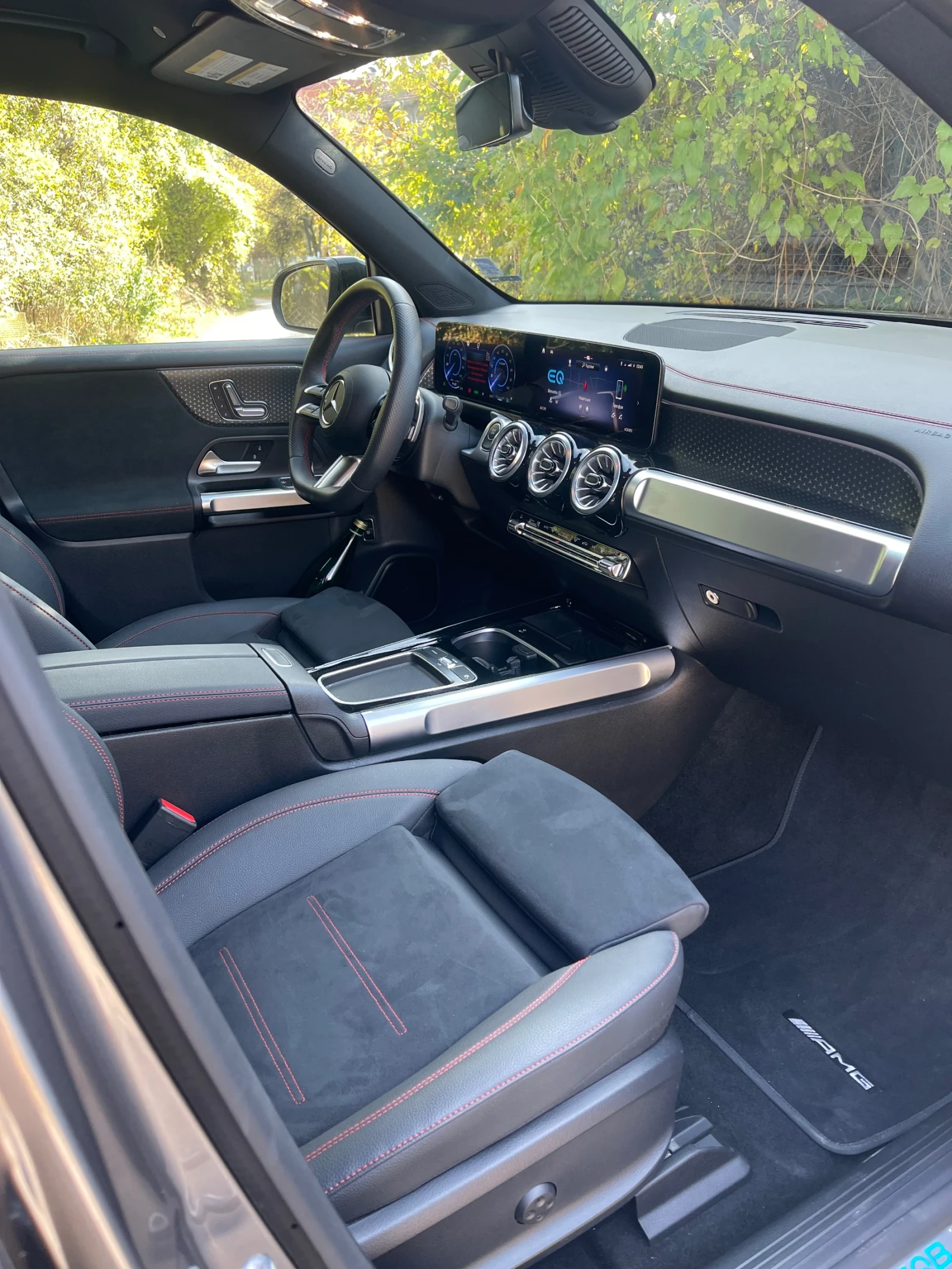 Mercedes-Benz EQB 300 4 MATIC AMG  | Mobile.bg   10