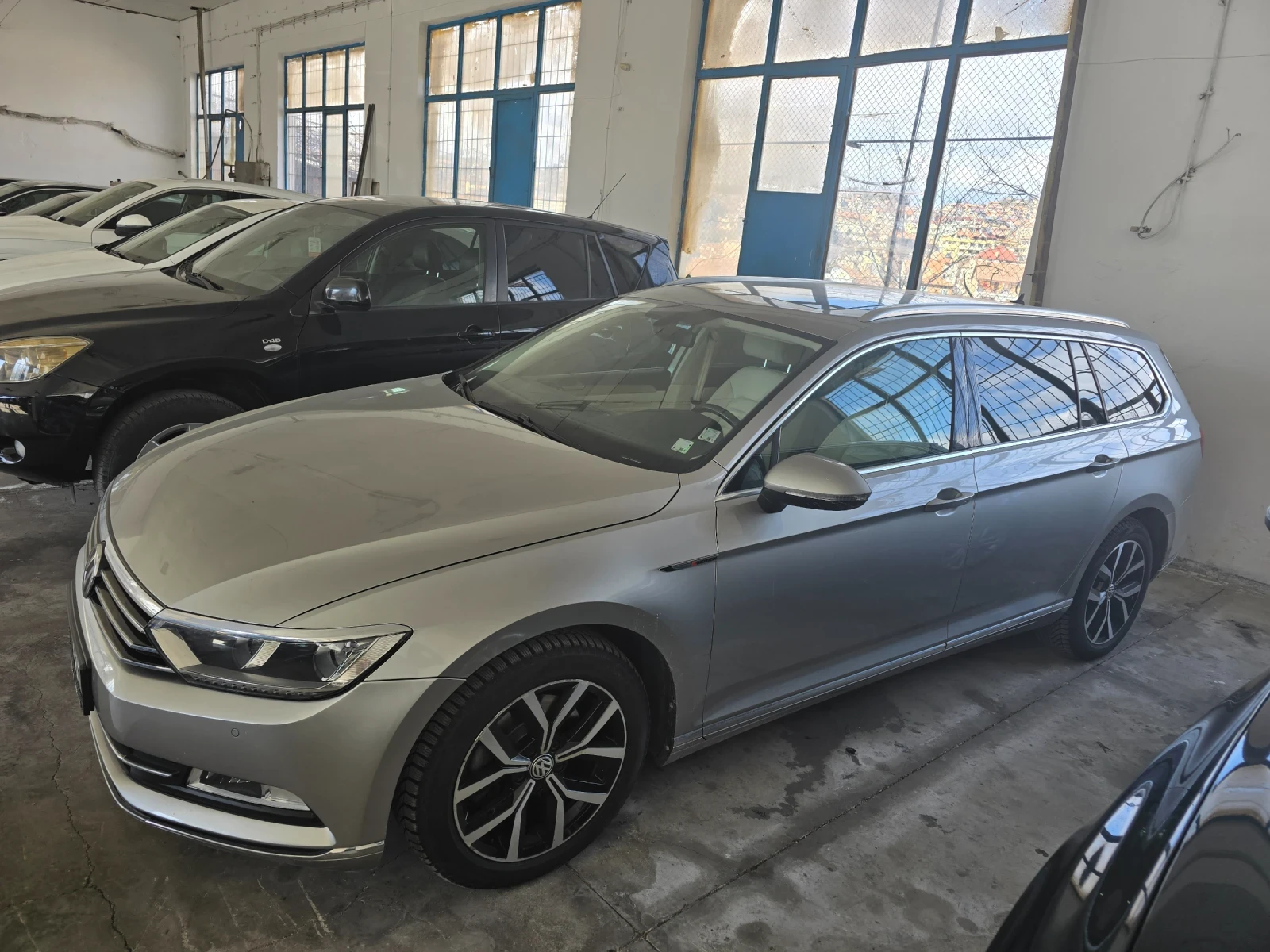 VW Passat  - изображение 2