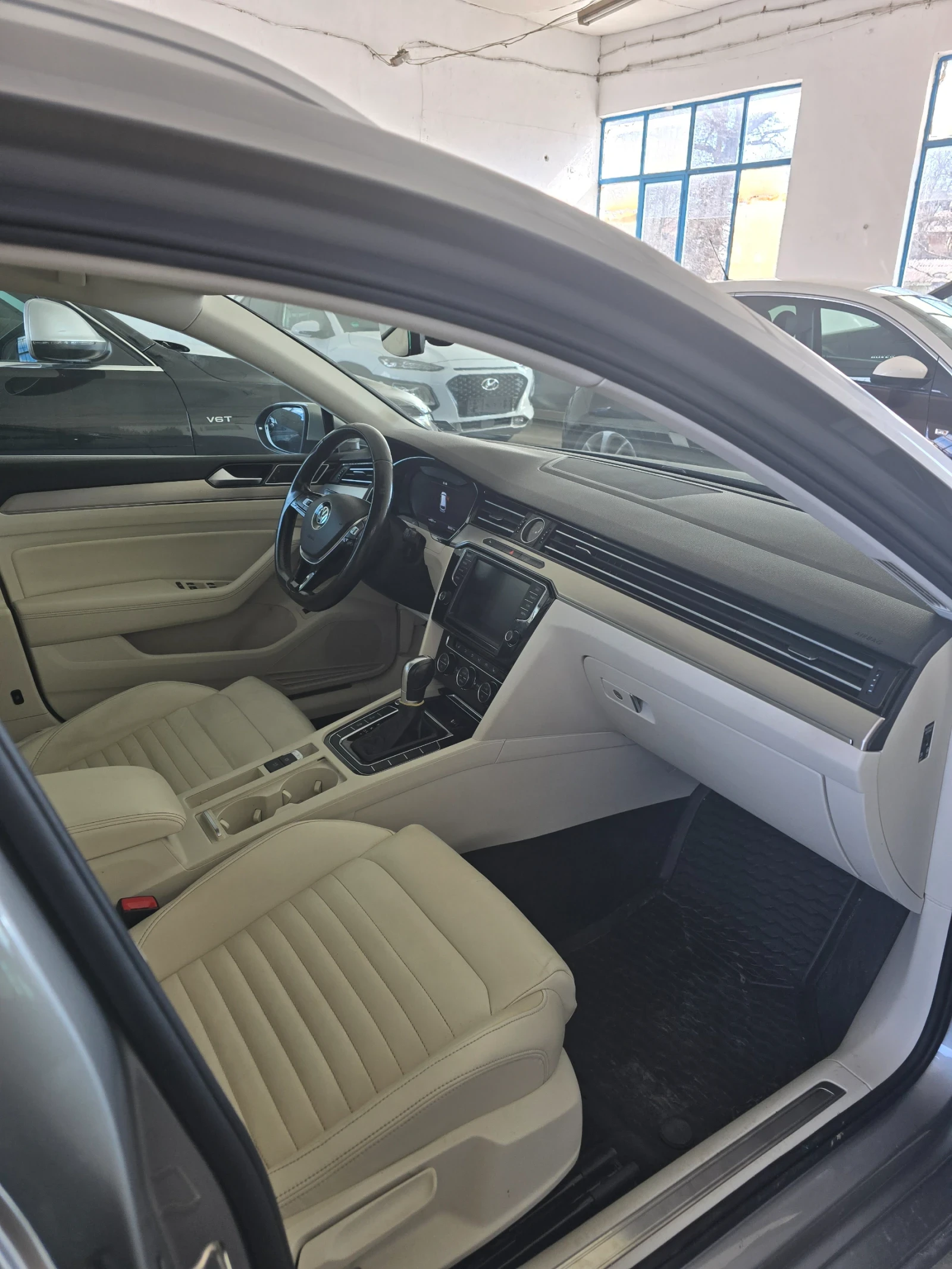 VW Passat  - изображение 6