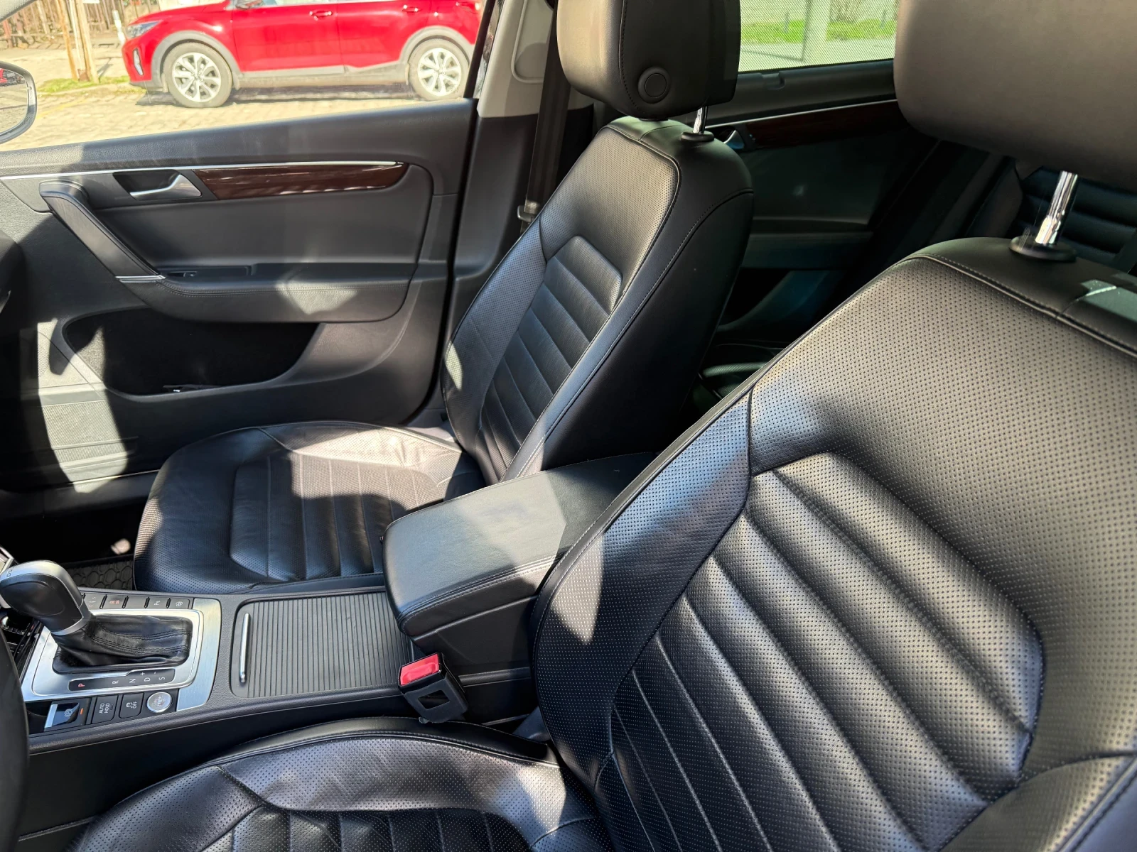 VW Passat Variant - изображение 10