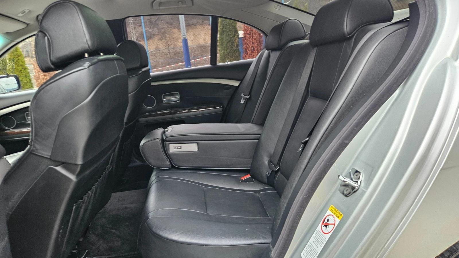 BMW 730 3.0D FACELIFT/AVTOMAT/KOJA/NAVIG, снимка 14 - Автомобили и джипове - 53921325