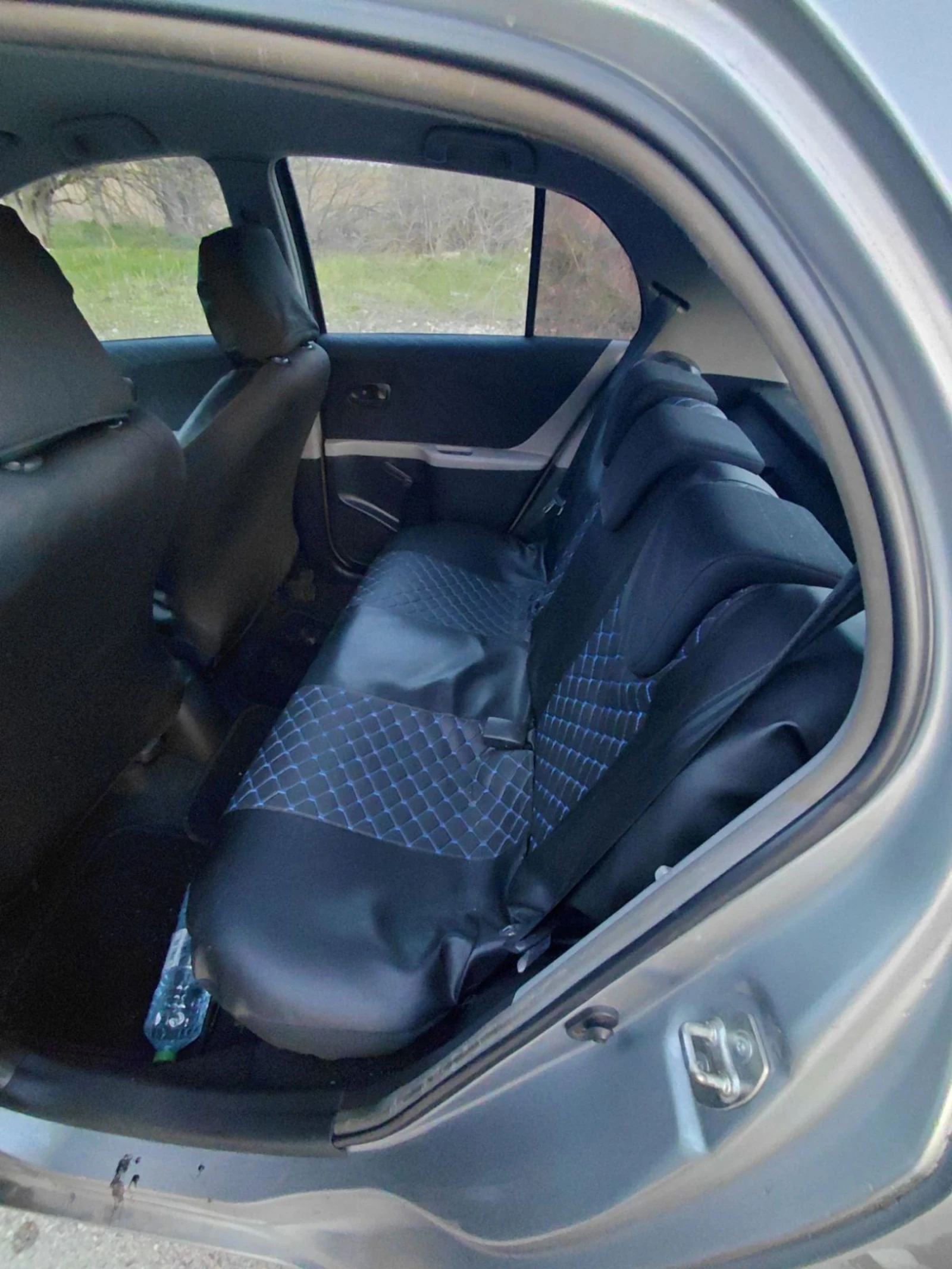 Toyota Yaris, снимка 5 - Автомобили и джипове - 53990155