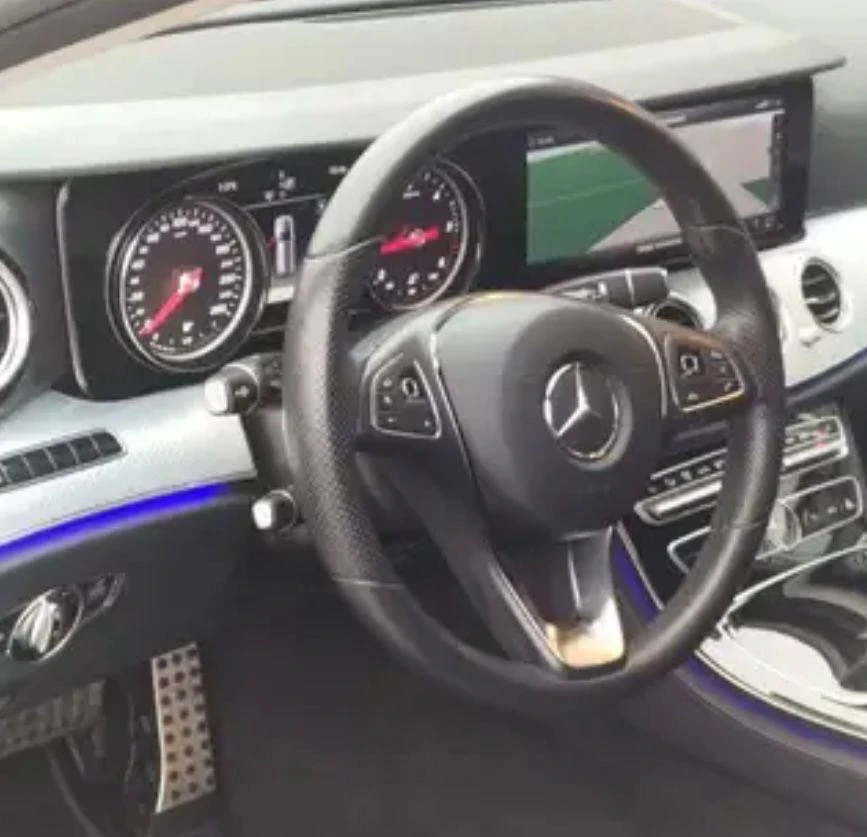 Mercedes-Benz E 220 SW 4Matic Auto Premium Plus All-Terrain, снимка 10 - Автомобили и джипове - 54058994