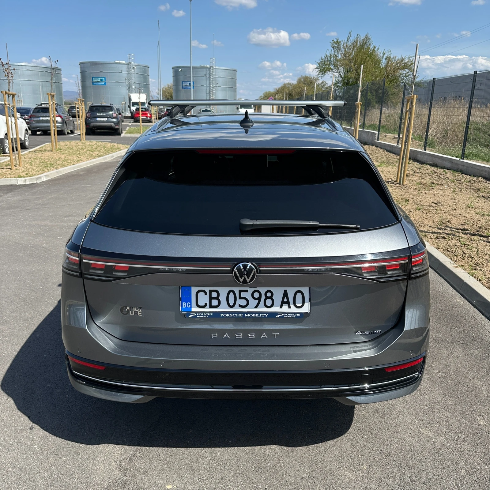 VW Passat Elegance 2.0TDI DSG 4MOTION, снимка 5 - Автомобили и джипове - 54228111