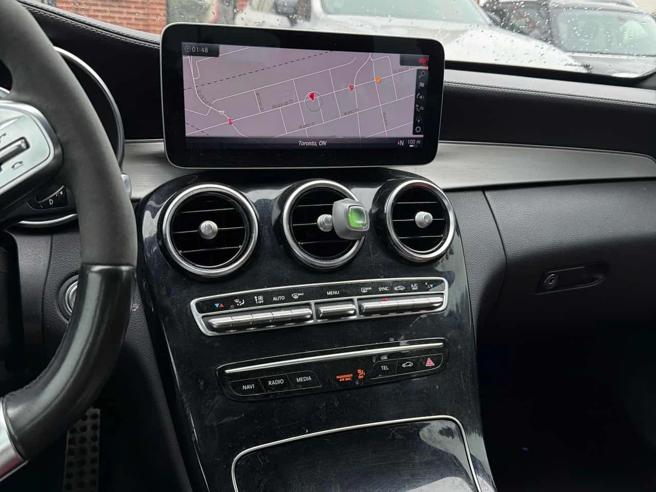 Mercedes-Benz C 43 AMG 4MATIC/ПАНОРАМА/360/BURMESTER, снимка 9 - Автомобили и джипове - 54571854