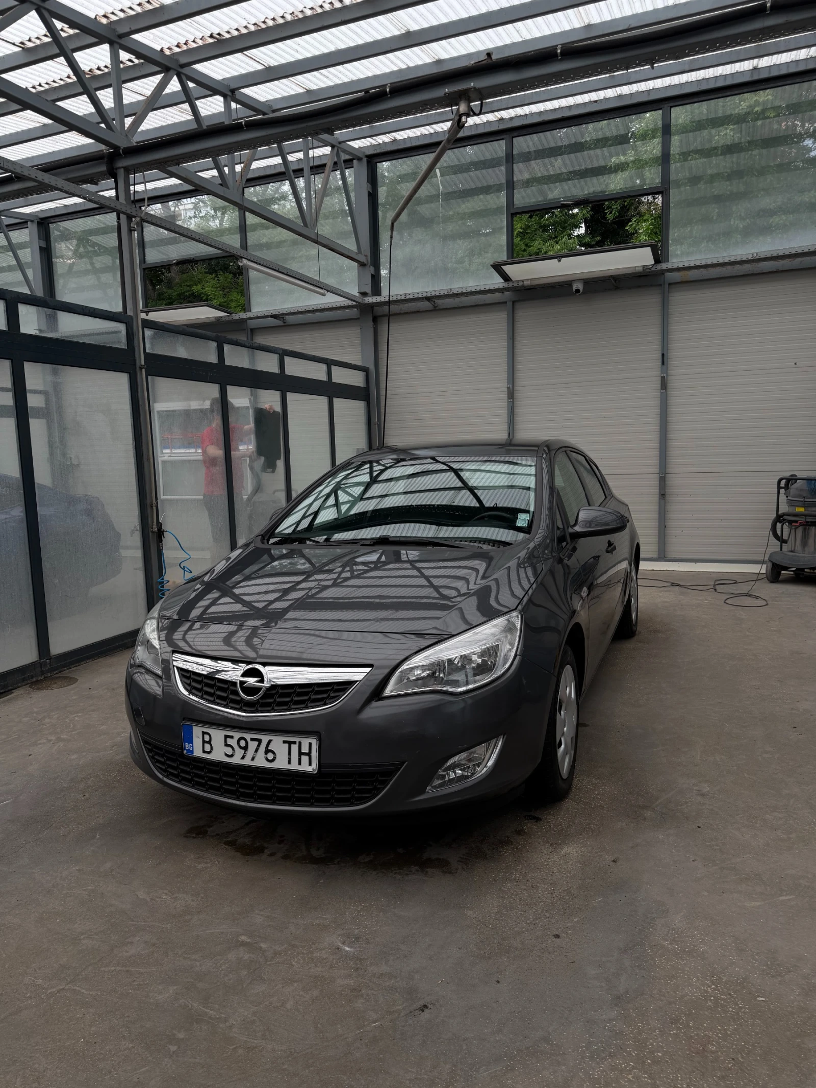 Opel Astra, снимка 2 - Автомобили и джипове - 54741069