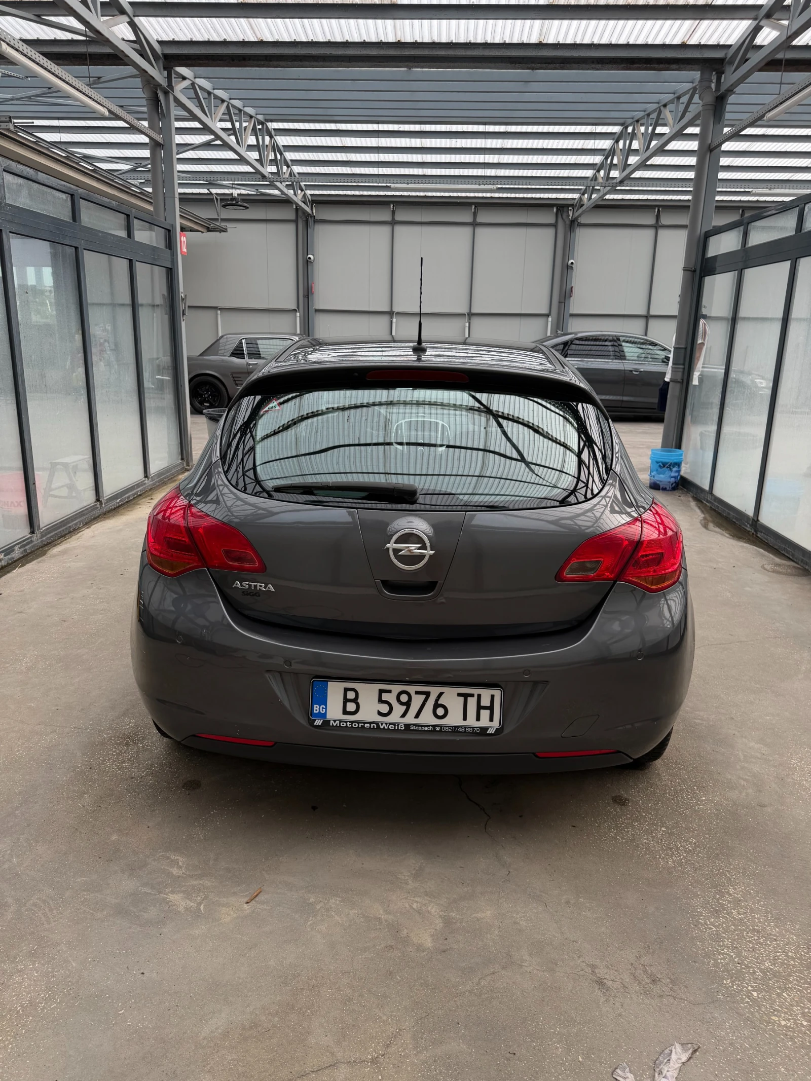 Opel Astra, снимка 6 - Автомобили и джипове - 54741069