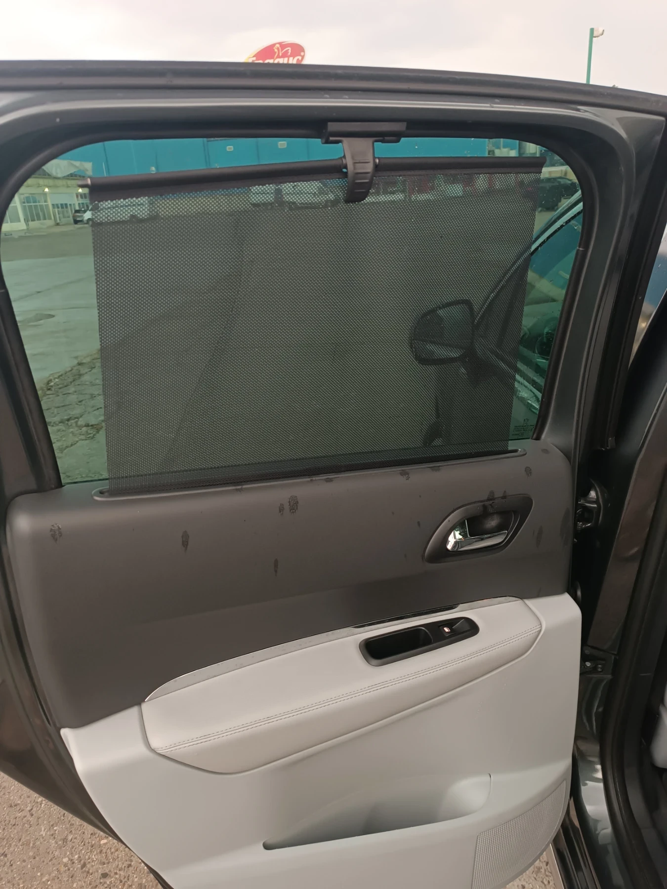 Peugeot 3008 1, 6 HDI, УНИКАЛЕН, КОЖА, НАВИ, ПАНОРАМА, ЛИЗИНГ , снимка 15 - Автомобили и джипове - 54769119