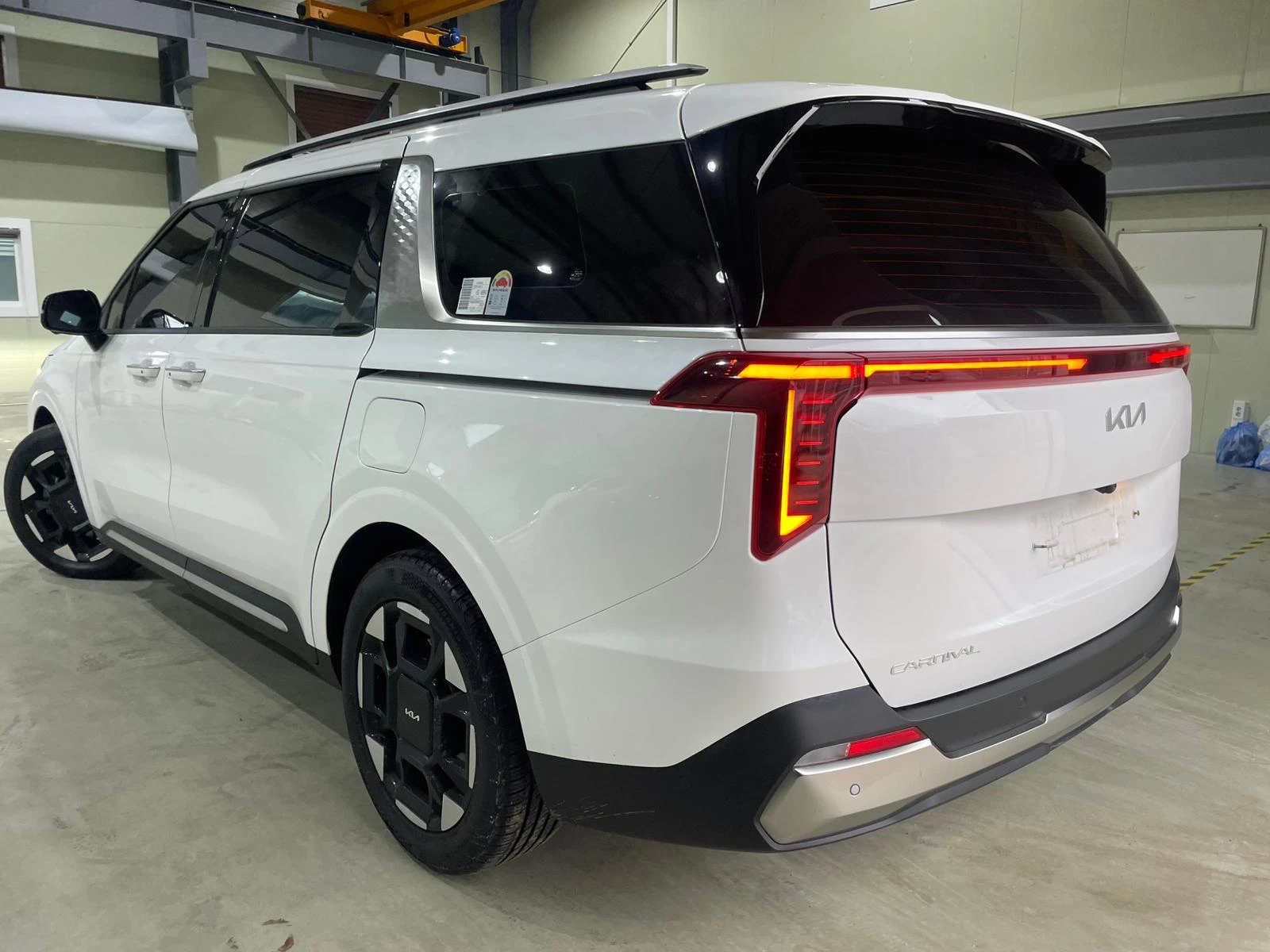 Kia Carnival 3.5 V6 ! 8+ 1 ! Signature ! | Mobile.bg � ����������� 6