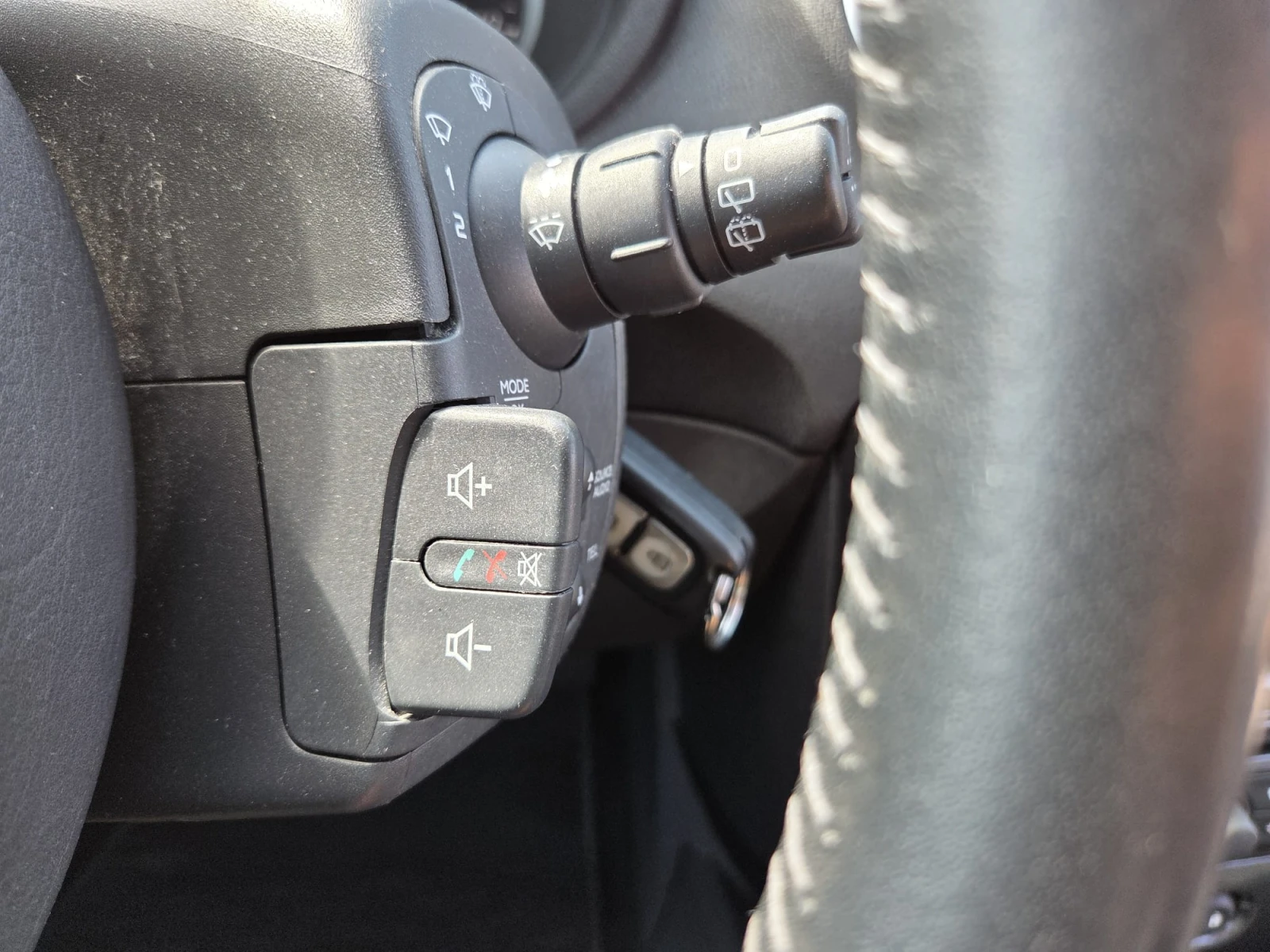 Renault Clio 1.5 dci , снимка 13 - Автомобили и джипове - 55130991