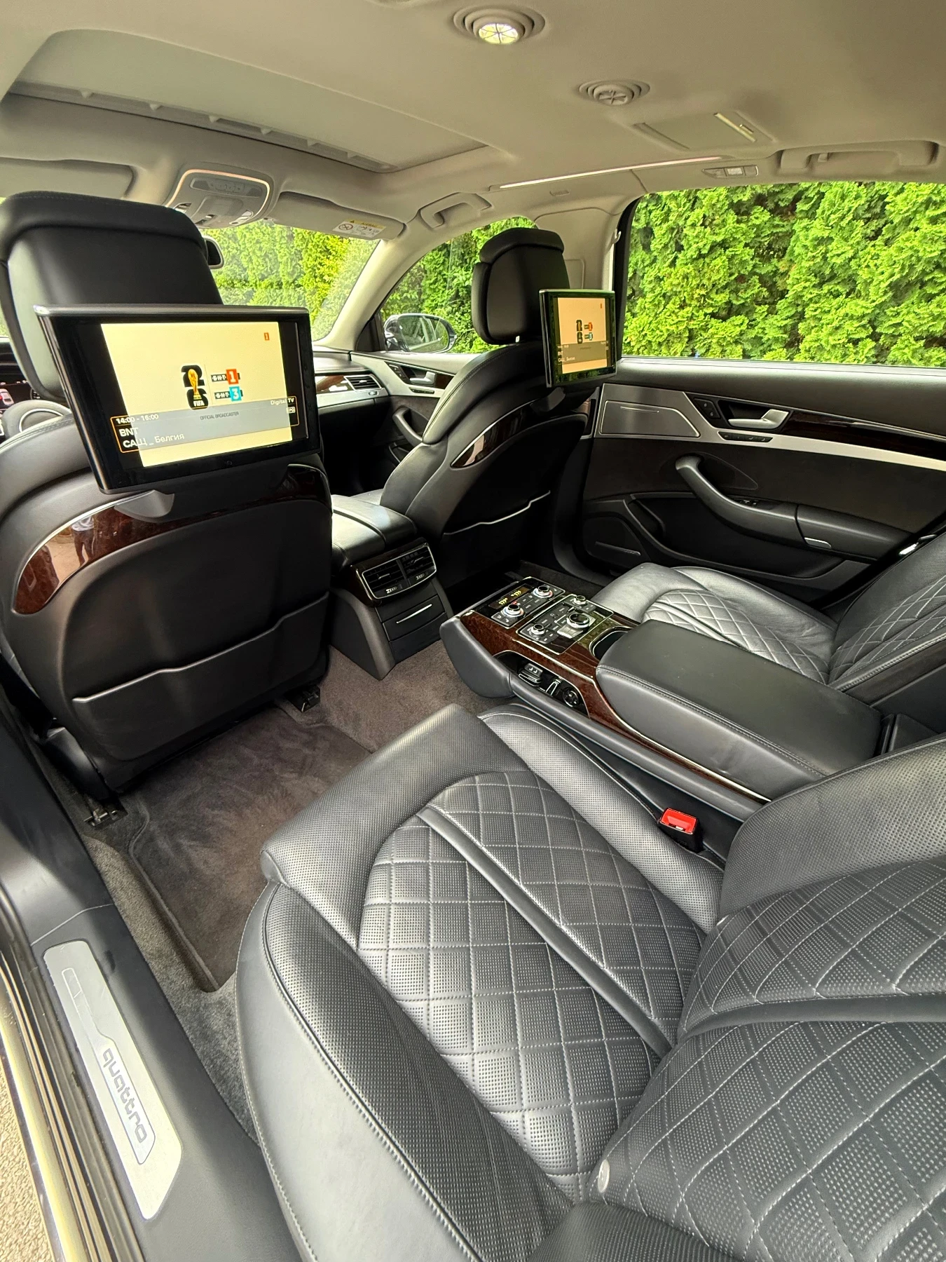 Audi A8 3.0TDI Long/Bose/3xTV/Massage/Full, снимка 12 - Автомобили и джипове - 55191332