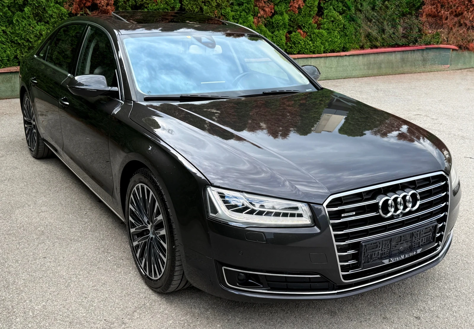 Audi A8 3.0TDI Long/Bose/3xTV/Massage/Full, снимка 3 - Автомобили и джипове - 55191332