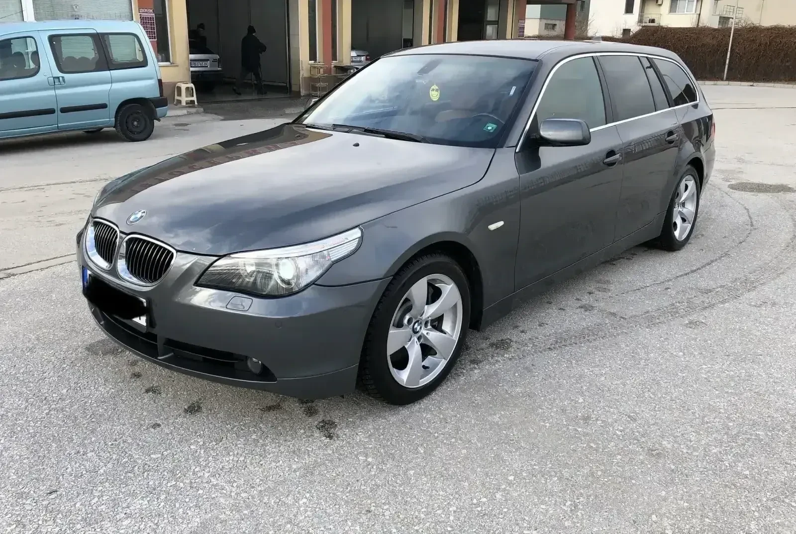 BMW 545