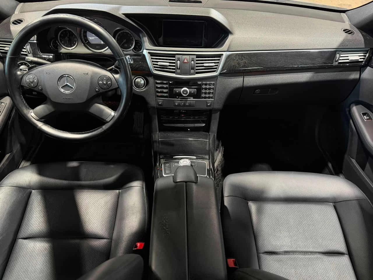 Mercedes-Benz E 350 * АВТОКРЕДИТ * БЕЗ ПЪРВОНАЧАЛНА ВНОСКА, снимка 8 - Автомобили и джипове - 55429663