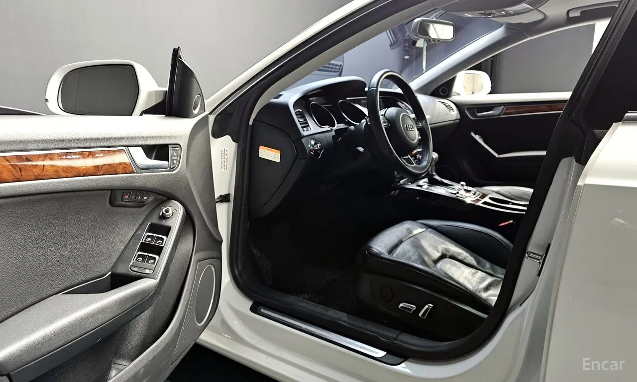 Audi A5, снимка 10 - Автомобили и джипове - 55472138