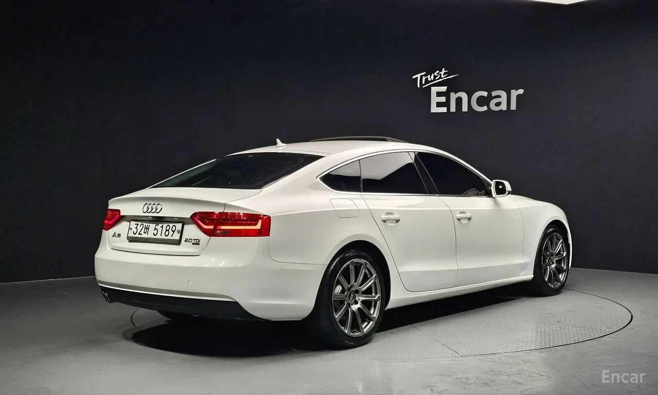 Audi A5, снимка 2 - Автомобили и джипове - 55472138