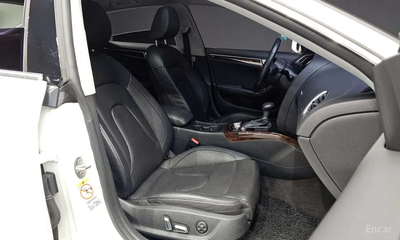 Audi A5, снимка 14 - Автомобили и джипове - 55472138