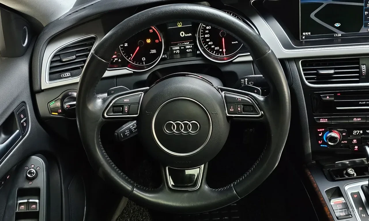 Audi A5, снимка 6 - Автомобили и джипове - 55472138