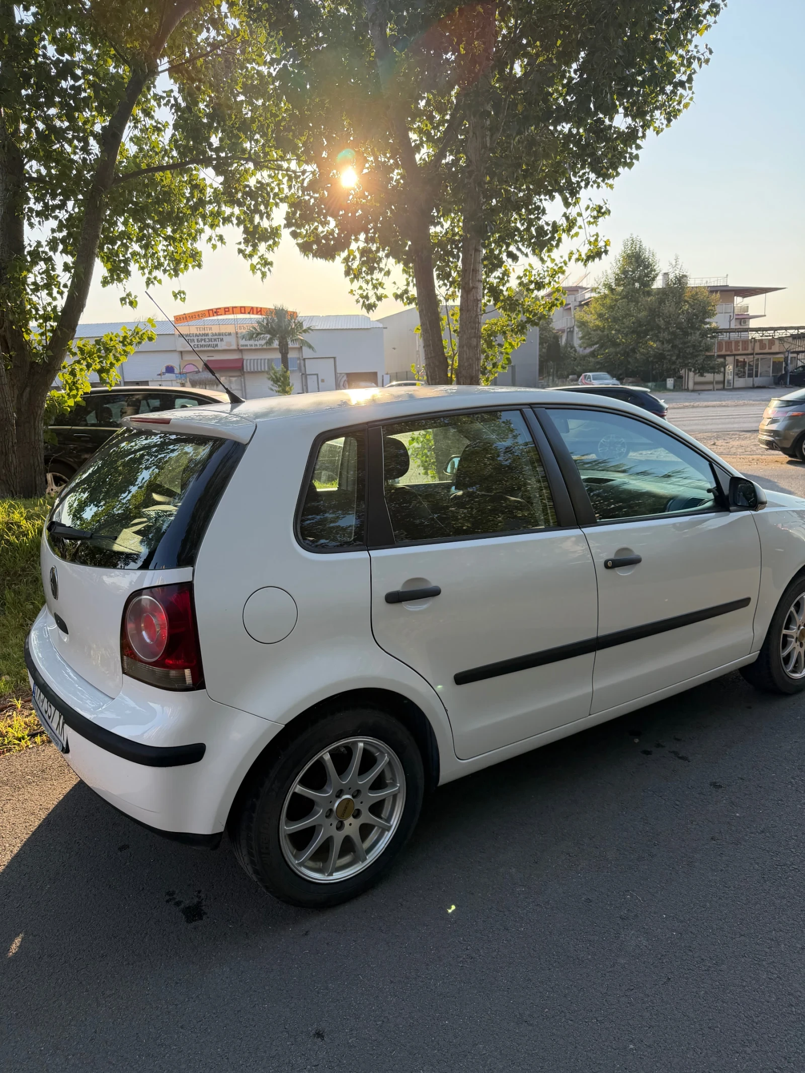 VW Polo, снимка 4 - Автомобили и джипове - 55564468