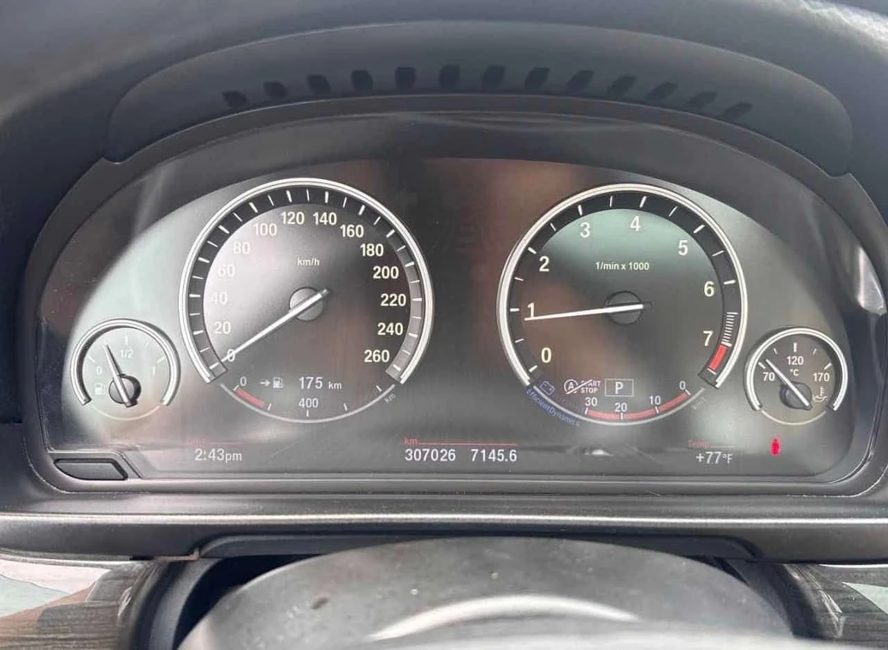 BMW 535 * 535i xDrive* АВТОКРЕДИТ БЕЗ ПЪРВОНАЧАЛНА ВНОСКА*, снимка 8 - Автомобили и джипове - 55633472