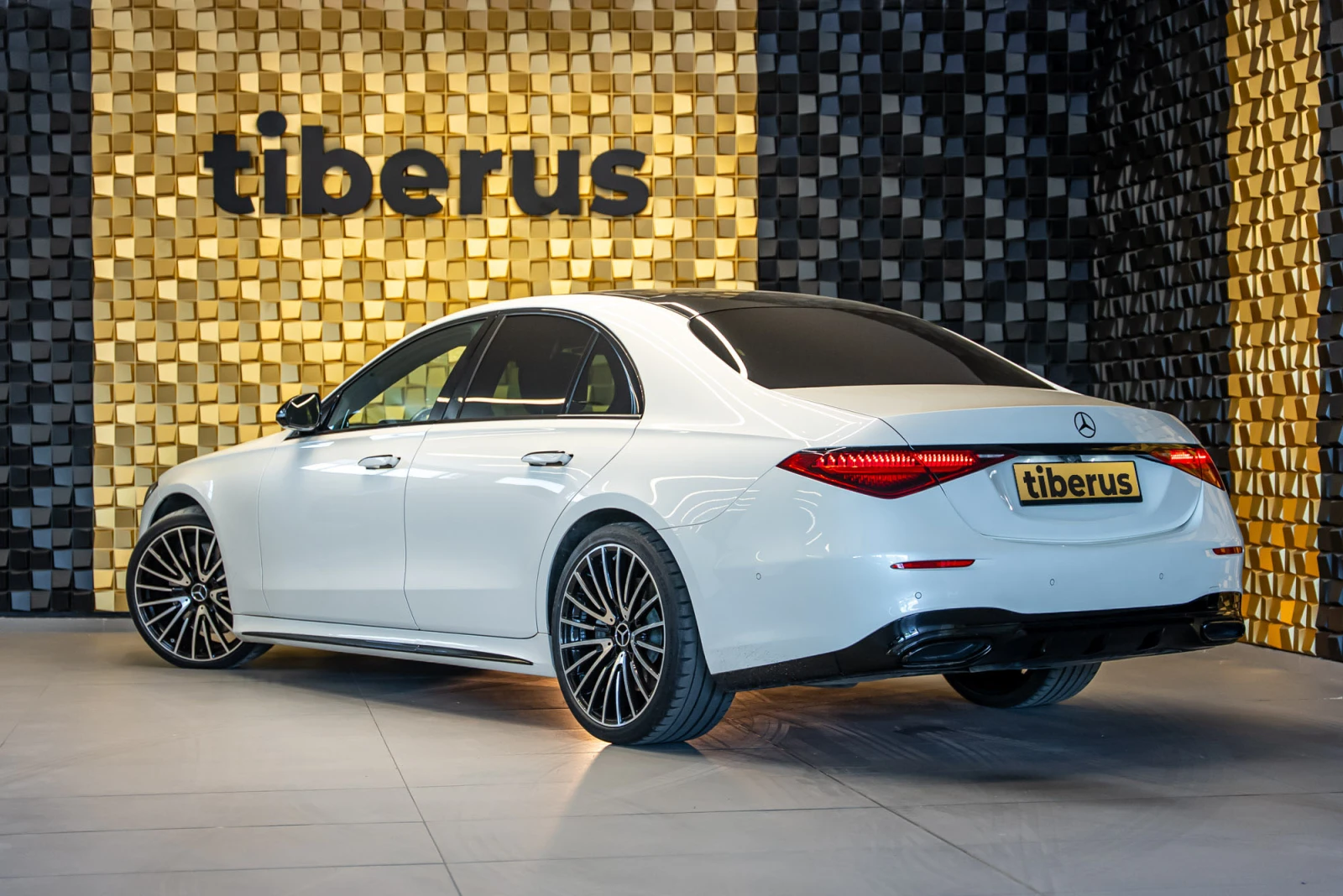 Mercedes-Benz S 400 d 4MATIC, снимка 2 - Автомобили и джипове - 55886051