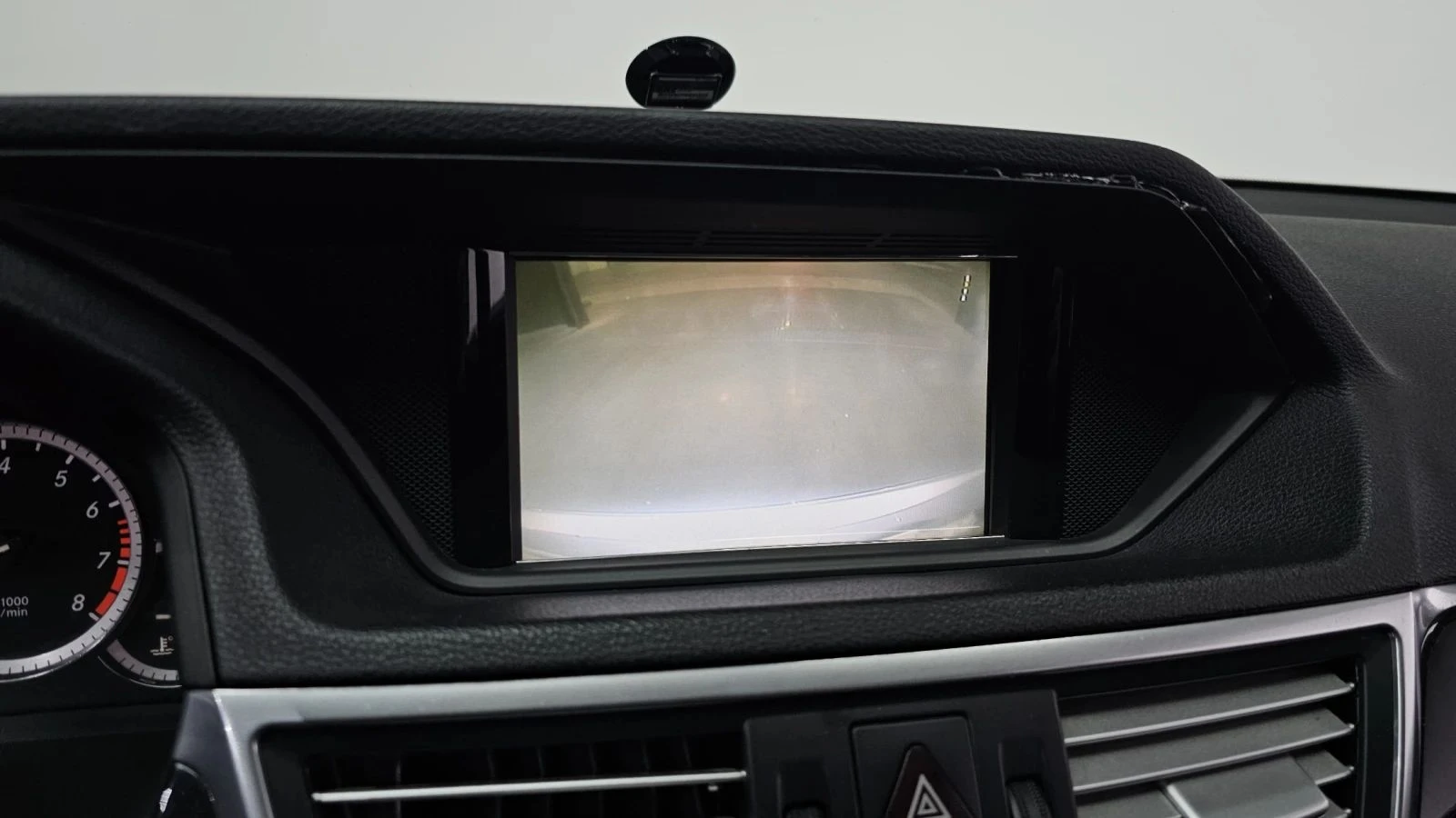 Mercedes-Benz E 200 | Mobile.bg � ����������� 15