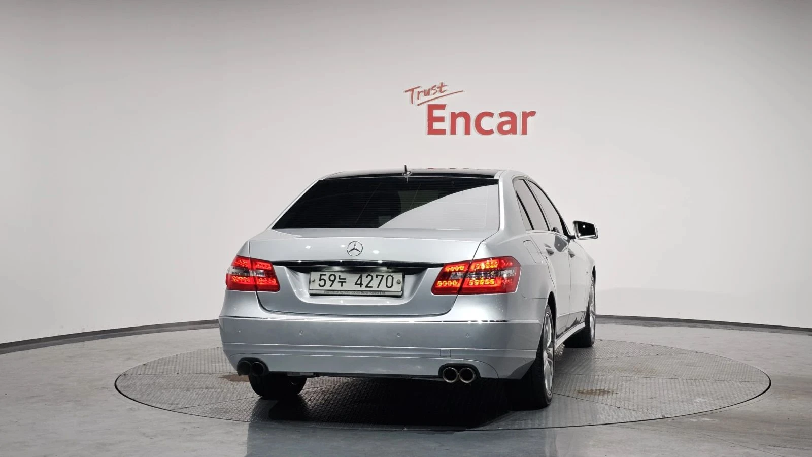 Mercedes-Benz E 200 | Mobile.bg � ����������� 4