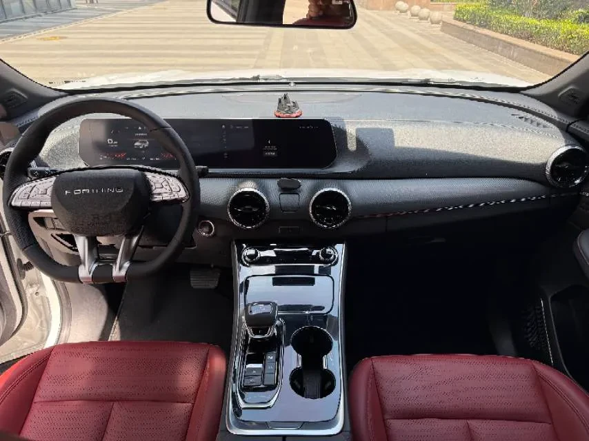DONGFENG T5-EVO 1.5T 197HP, снимка 6 - Автомобили и джипове - 56726895