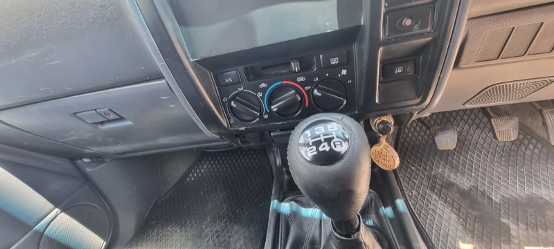 Toyota Land cruiser, снимка 12 - Автомобили и джипове - 52535857